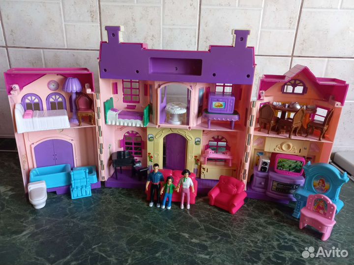 Игрушечный домик 