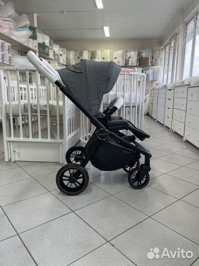 Коляска Carrello Epica блок переставляется