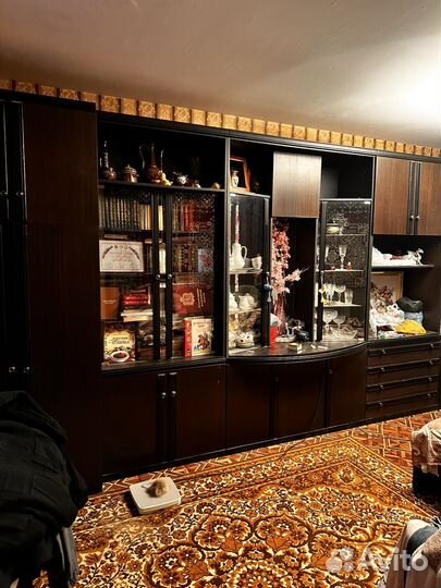 Стенка в гостиную бу