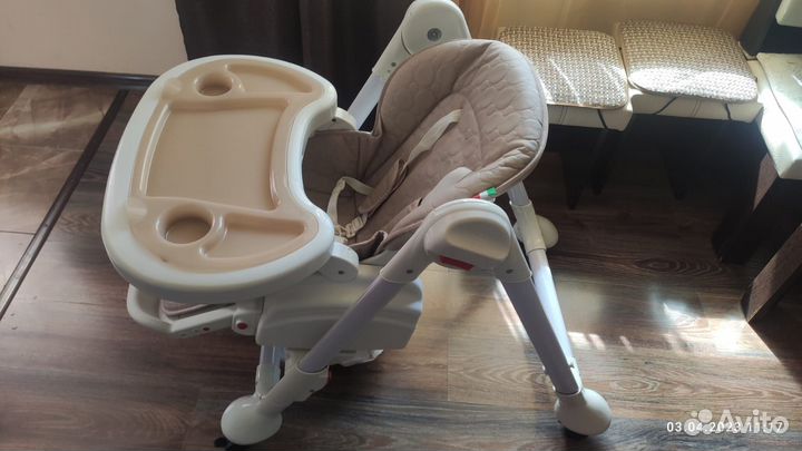 Стульчик для кормления sweet baby