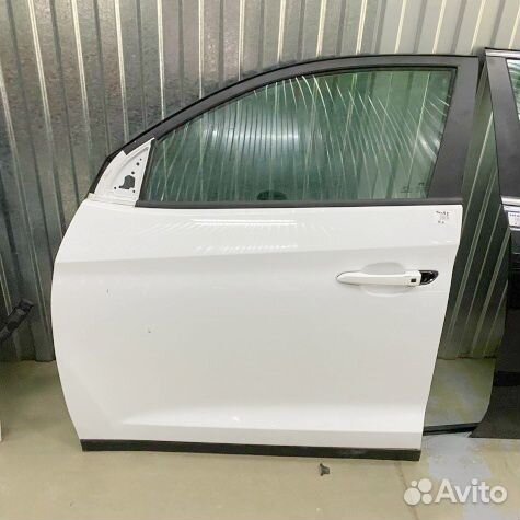 Дверь водительская Хендай Туксон 3 оригинал