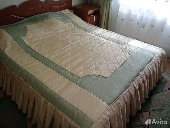 Шторы с ламбрекеном+ покрывало