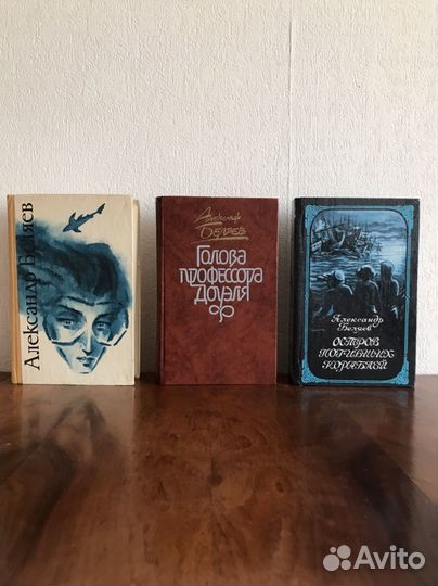 Личная библиотека: Ахматова, Бажов, Драйзер Пушкин