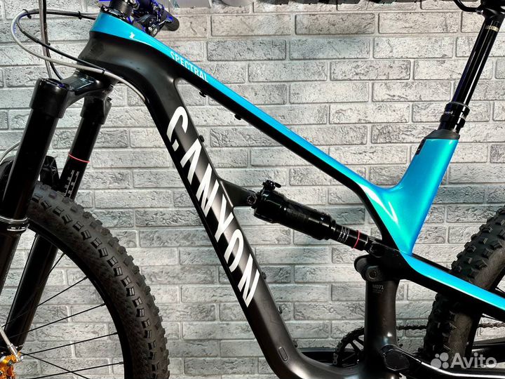 Canyon Spectral CF 9.0 PRO Carbon 27.5/Рама S 2021