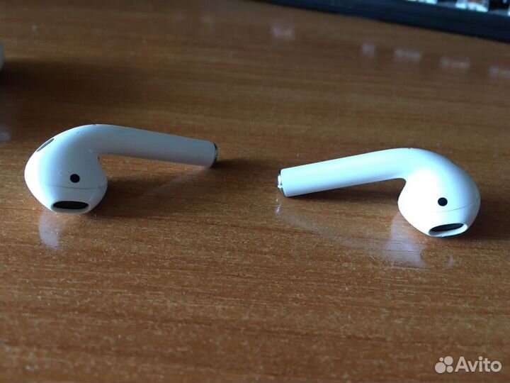 Apple Airpods 2