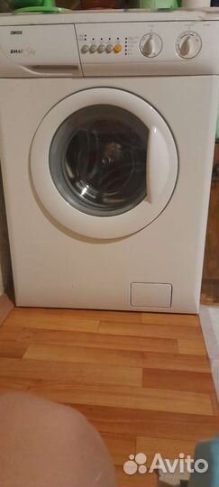 Стиральная машина Zanussi бу