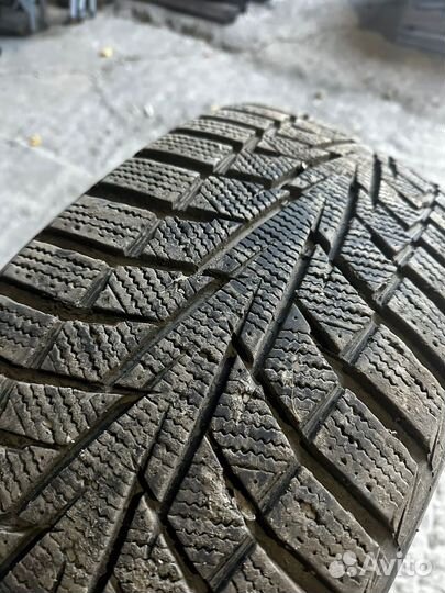 Hankook Winter I'Cept X RW10 235/55 R19 101T