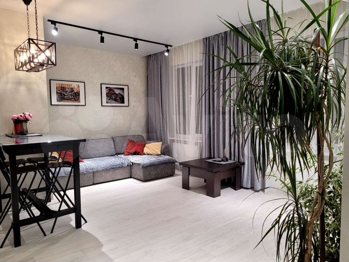 2-к. квартира, 56 м², 14/22 эт.