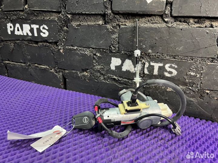 Замок зажигания Nissan Juke YF15-207023 HR15DE