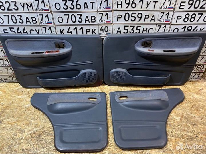 Дверные карты Kia Sportage 2000