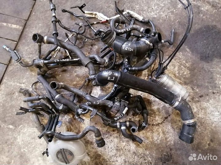 Трубки Шланги клапан N75 Гольф 7 1.6 тди кадди