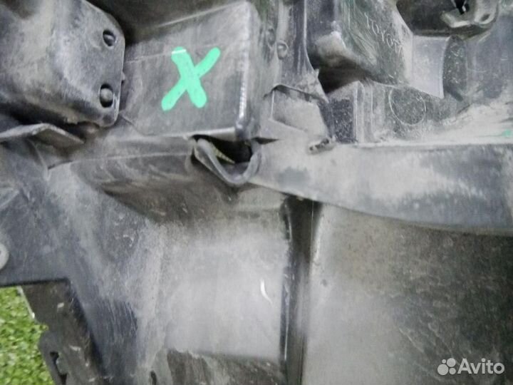 Фара правая Toyota RAV4