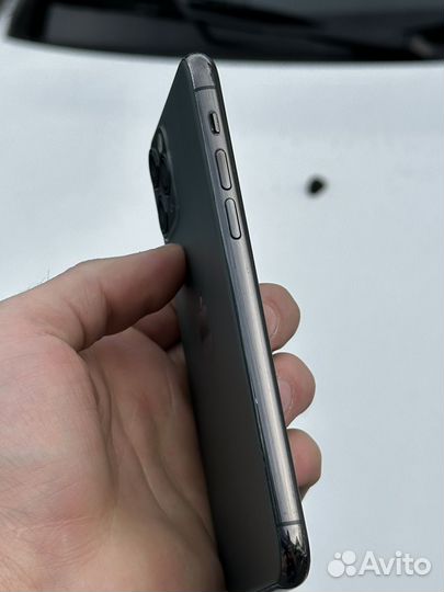 iPhone 11 Pro, 64 ГБ