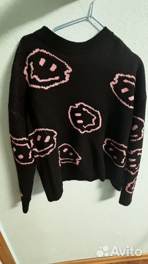 Вязанная черная женская кофта