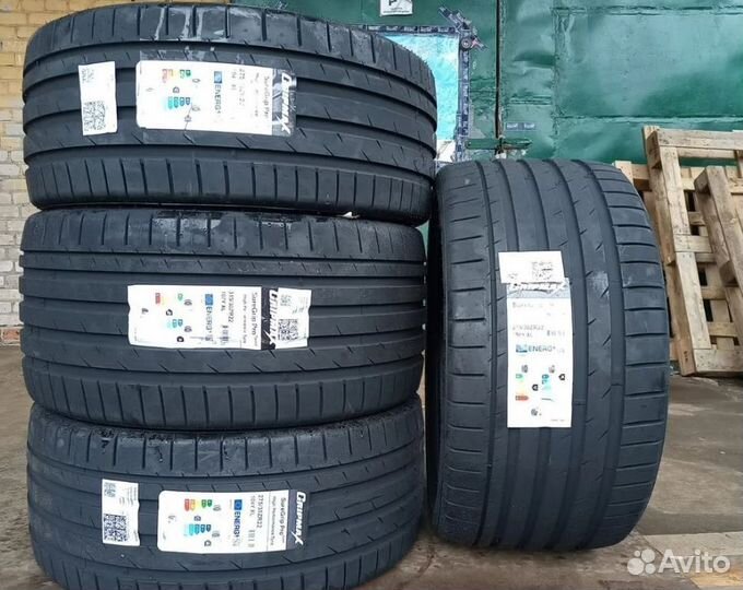 Gripmax SureGrip Pro Sport 275/35 R22 и 315/30 R22 107Y