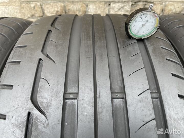 Dunlop Sport Maxx RT 245/45 R19 и 275/40 R19