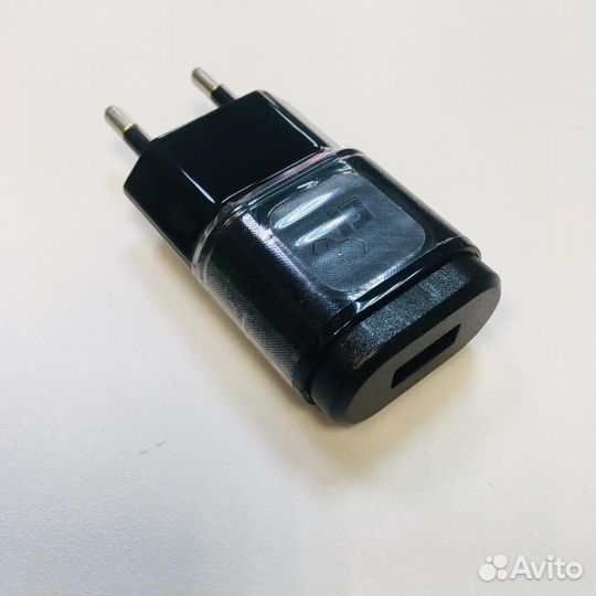 Зарядка для смартфонов с кабелем Type-C (1000mAh)