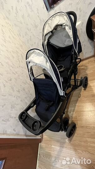 Коляска для двойни