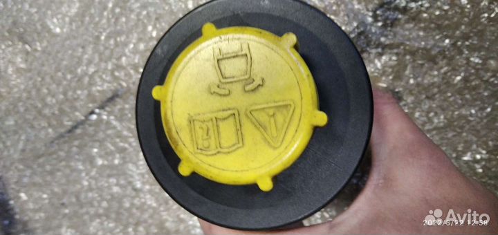 Бачок гур D3 D4 RRS