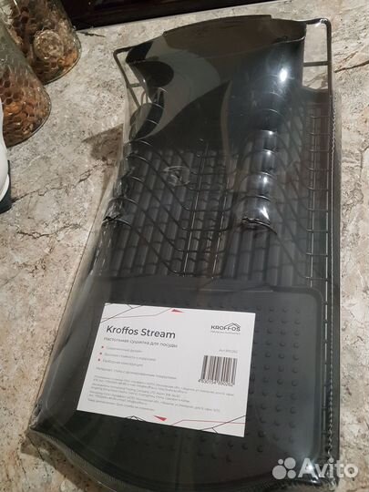 Продам настольную сушку для посуды новую