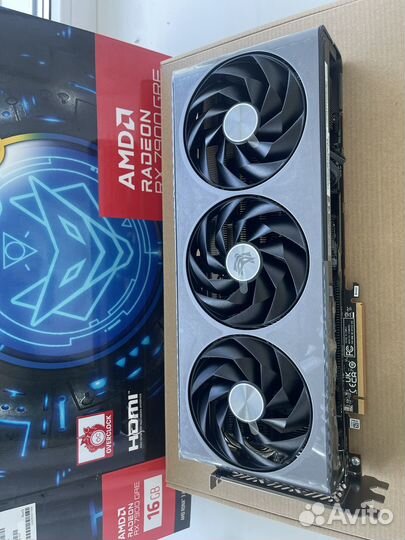 Sapphire AMD radeon RX 7900 GRE nitro + 16GB