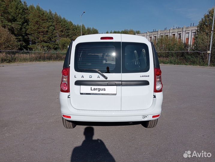 LADA Largus 1.6 МТ, 2024