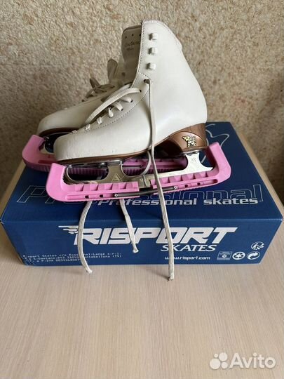 Коньки для фигурного катания risport