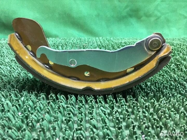 Колодки тормозные барабанные задние Daewoo Espero