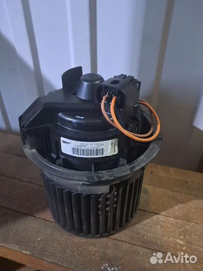 LADA x-ray моторчик печки