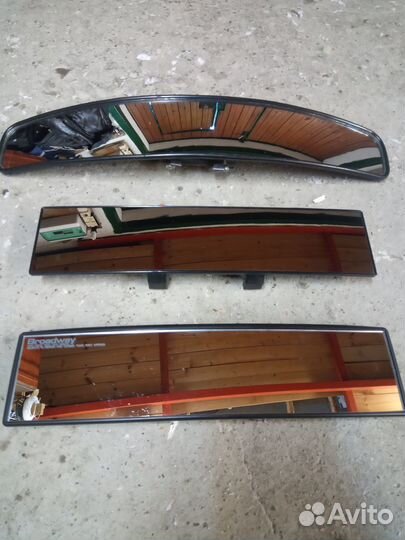 Зеркало заднего вида