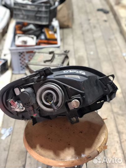 Левая фара citroen saxo