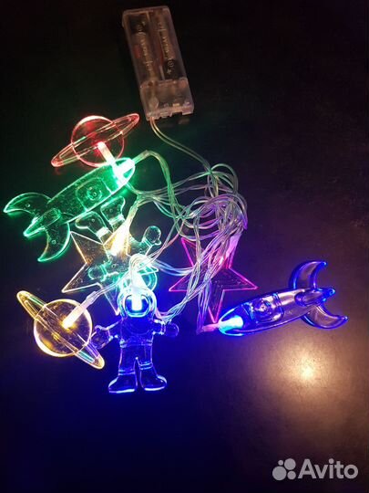 Утюг новый + книги наволочки гирлянда и мн.др