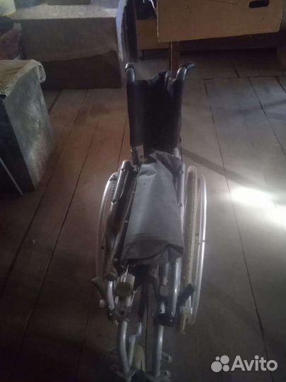 Инвалидная коляска