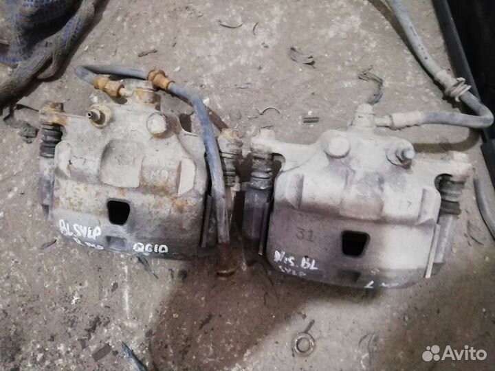 Суппорт передний Nissan Bluebird sylphy 01г