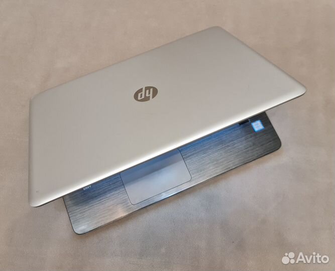 Большой ноутбук 17