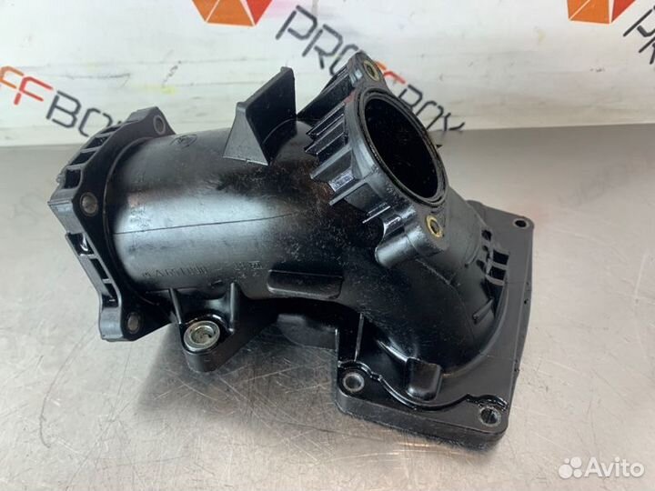 Патрубок (трубопровод, шланг) Mercedes Glc X253