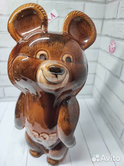 Олимпийский мишка Фарфор 28 см