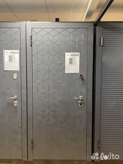 Дверь входная Феникс