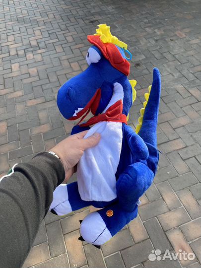 Игрушка дракон для конфет