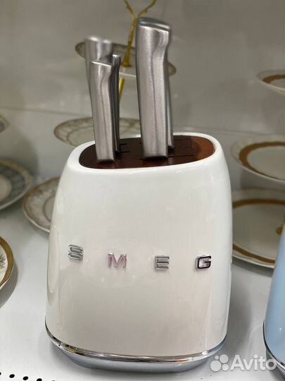 Набор ножей Smeg
