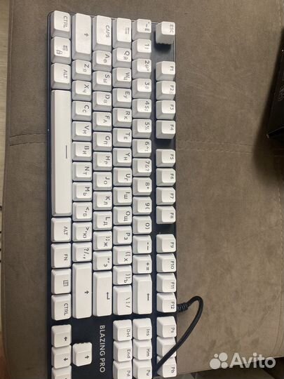 Игровая клавиатура blazing pro