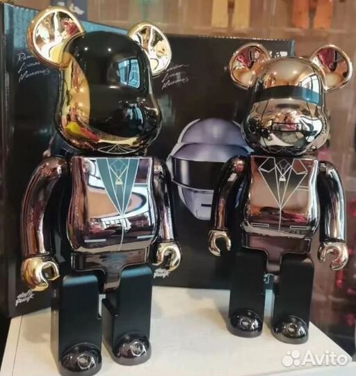 Мишка Bearbrick daft punk
