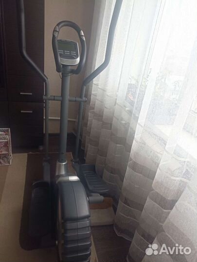 Тренажер элипс