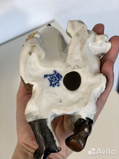 Статуэтка Медведь на воеводстве лзфи