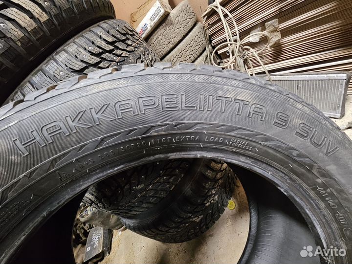 Nokian Tyres Hakkapeliitta 9 SUV 285/50 R20 116T