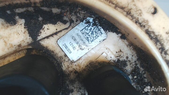 Насос топливный электрический Skoda Octavia (A5)