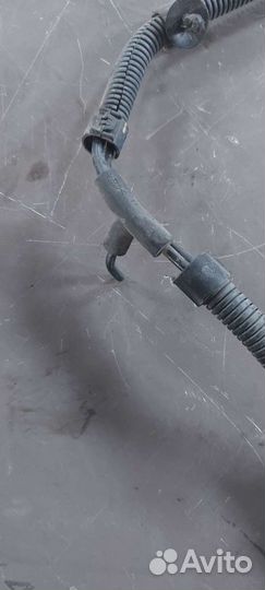 Трубка вакуумная на Volkswagen Phaeton