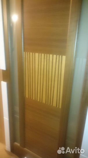 Дверное полотно 90 см,массив дерева/шпон