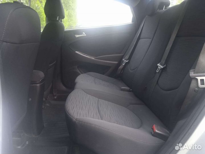 Hyundai Solaris 1.4 МТ, 2015, 166 036 км