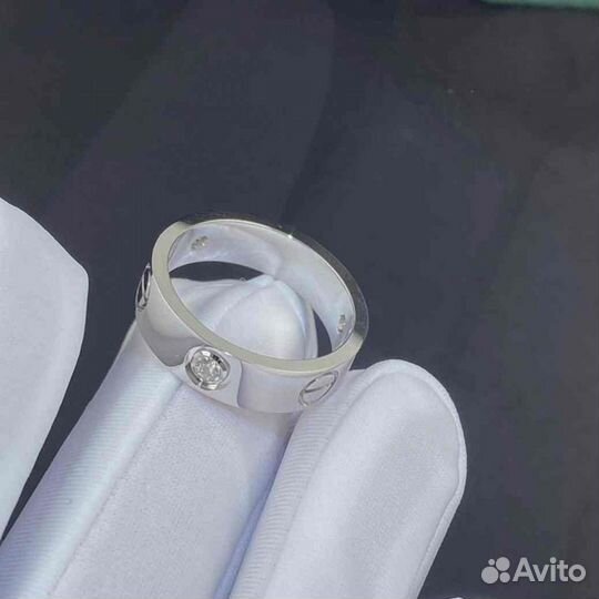 Кольцо Cartier Love, белое золото 585 пробы 0,25ct